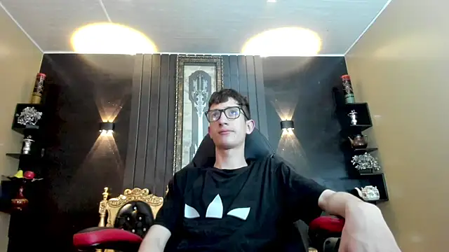 Erik Osorio online show from January 11, 2025, 11:24 pm