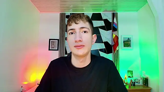 Erik Osorio online show from September 10, 2025, 4:07 pm