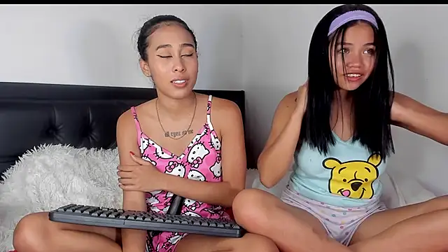 lilibluex online show from February 1, 2025, 10:55 pm