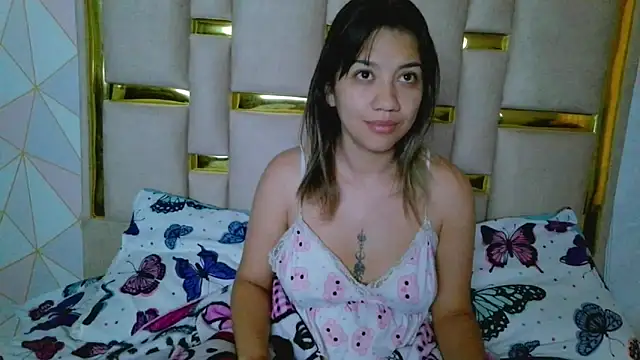 nina carther online show from December 17, 2025, 10:54 am