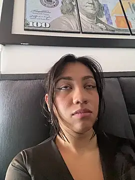 nina carther online show from July 7, 2026, 4:33 pm