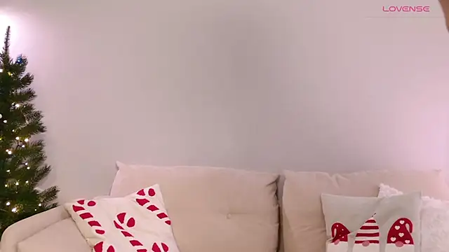 duomooncouple online show from December 21, 2025, 10:22 am