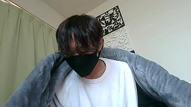 UKI06 online show from January 14, 2025, 4:57 am