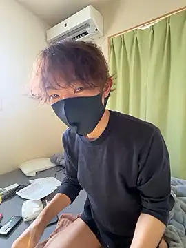 UKI06 online show from March 17, 2026, 2:27 am