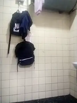 Polygamist online show from December 22, 2025, 6:10 am