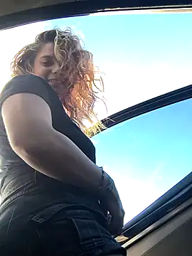 Snapshot of Mercedez_BaBy chatting on September 25, 2025, 9:40 pm Mercedez BaBy online show from September 25, 2025, 9:40 pm