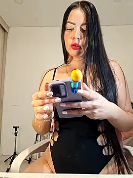 Snapshot of Anal_Luucia chatting on July 15, 2026, 12:10 pm Anal Luucia online show from July 15, 2026, 12:10 pm