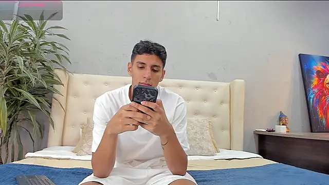 kieran derek online show from October 4, 2025, 3:37 am