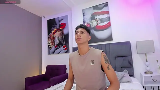 kieran derek online show from November 19, 2025, 1:38 am