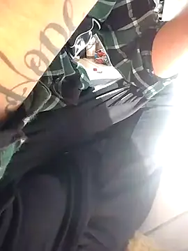 Snapshot of 6MataGarcia chatting on December 10, 2024, 10:05 pm 6MataGarcia online show from December 10, 2024, 10:05 pm