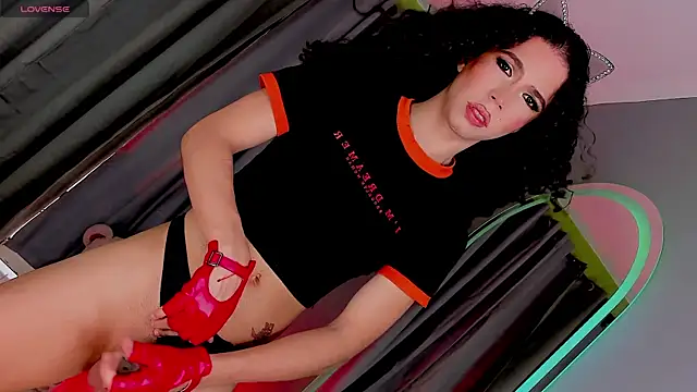 gatitavenecis online show from December 28, 2024, 1:28 pm