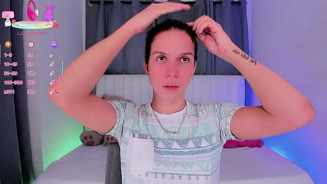 gatitavenecis online show from March 1, 2026, 8:11 pm