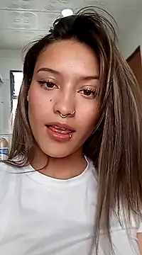 Gabby and Alice online show from January 2, 2025, 6:01 pm