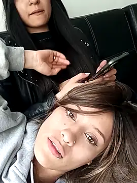 Gabby and Alice online show from February 19, 2025, 6:43 pm