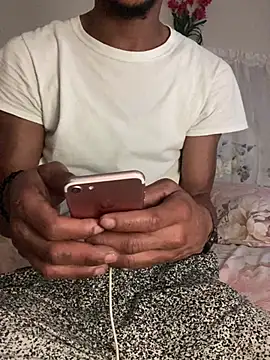 Johnras121 online show from March 16, 2026, 12:49 am