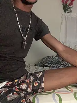 Johnras121 online show from April 20, 2026, 11:17 pm