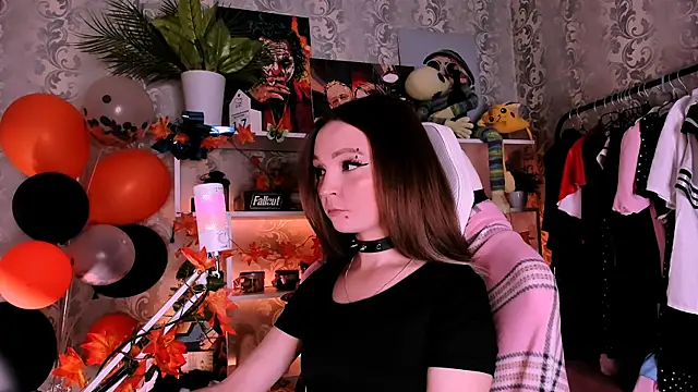  AsyaSweet online show from November 18, 2025, 6:01 pm