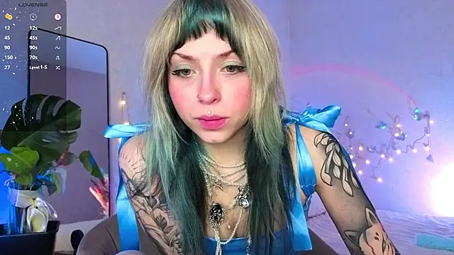 lavenderluxe online show from March 15, 2026, 8:53 am