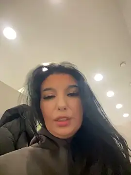 Snapshot of Tisha_Busty chatting on February 14, 2026, 1:30 pm Tisha Busty online show from February 14, 2026, 1:30 pm