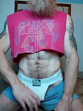 Gingerbeard40 online show from December 3, 2025, 4:16 pm