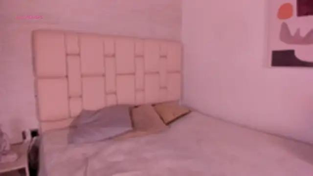 emma brooks1 online show from March 5, 2025, 7:49 pm