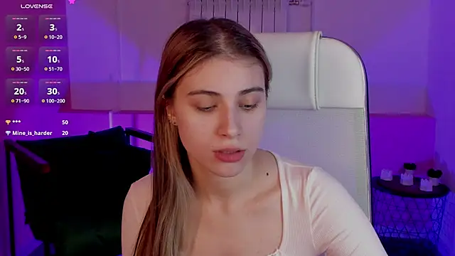 EllieCutes online show from January 26, 2025, 11:50 am