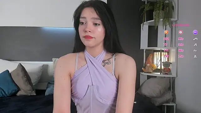 Snapshot of WildaBendell chatting on February 1, 2025, 11:54 am WildaBendell online show from February 1, 2025, 11:54 am