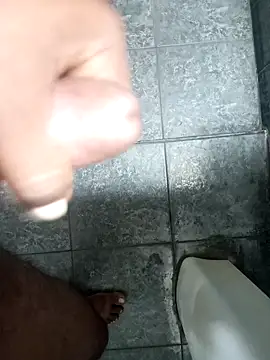 Snapshot of sadunt chatting on February 7, 2025, 3:12 am sadunt online show from February 7, 2025, 3:12 am