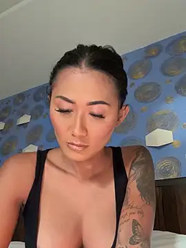 thai-dreamgirl online show from March 17, 2026, 10:40 am