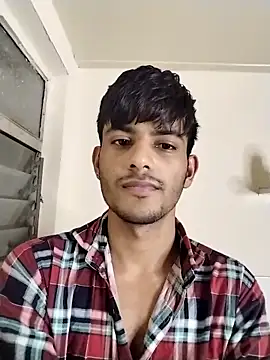 kingkartik7 online show from February 23, 2025, 9:16 pm