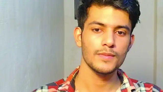 kingkartik7 online show from January 14, 2026, 2:55 pm