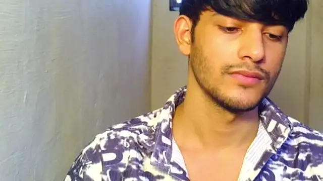 kingkartik7 online show from February 1, 2026, 6:45 am