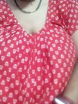 Snapshot of miss-Riy chatting on February 2, 2025, 4:43 pm miss-Riy online show from February 2, 2025, 4:43 pm