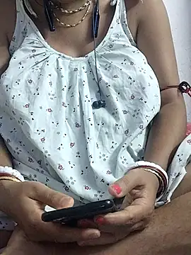 Snapshot of miss-Riy chatting on July 21, 2026, 5:04 pm miss-Riy online show from July 21, 2026, 5:04 pm