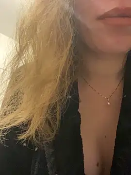 EvaRush online show from December 20, 2024, 10:22 pm