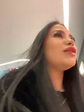 Chloe  Moon online show from December 29, 2024, 12:12 pm