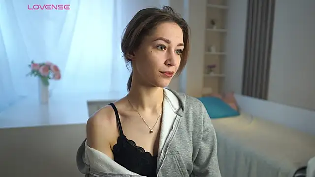 Snapshot of RennieLewis chatting on September 22, 2025, 3:19 am RennieLewis online show from September 22, 2025, 3:19 am