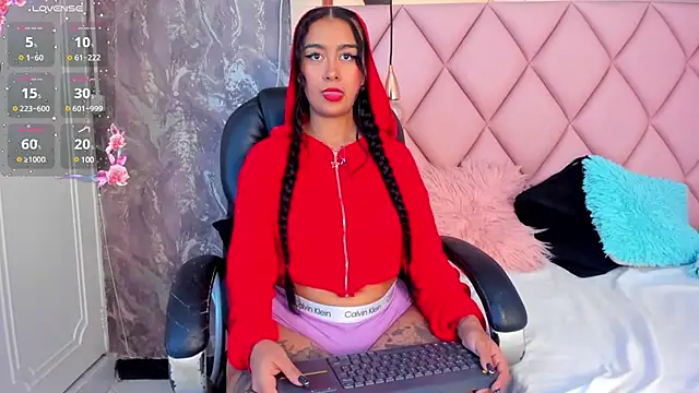 AntonellaQueenn online show from February 26, 2025, 11:09 am
