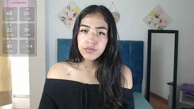 LilyMadisson F w online show from January 28, 2025, 6:39 pm
