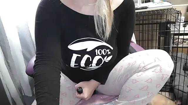 LaRa forU online show from February 20, 2025, 3:52 pm