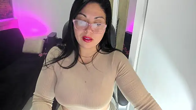 Snapshot of jessicarabbit_1 chatting on October 15, 2025, 9:37 pm jessicarabbit 1 online show from October 15, 2025, 9:37 pm