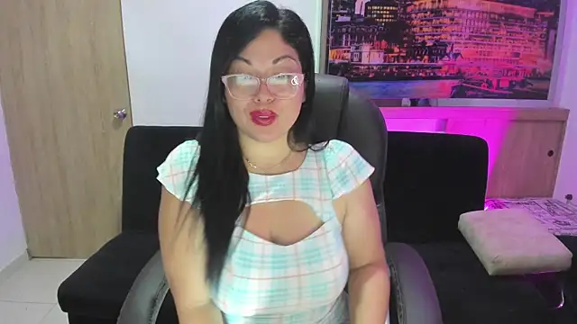 Snapshot of jessicarabbit_1 chatting on November 4, 2025, 2:16 pm jessicarabbit 1 online show from November 4, 2025, 2:16 pm