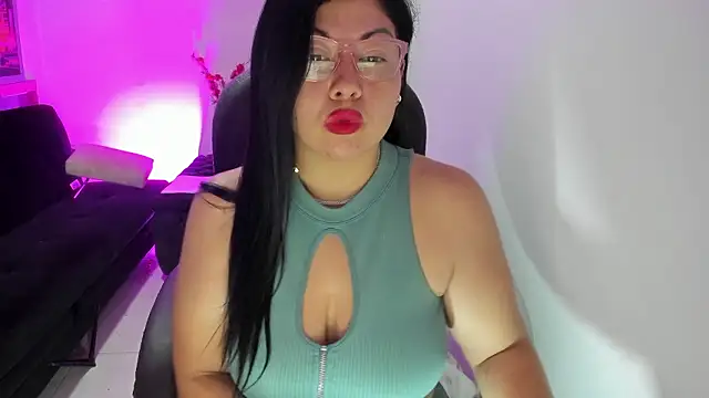 jessicarabbit 1 online show from February 4, 2026, 8:36 pm