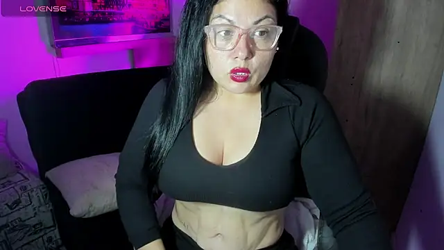 Snapshot of jessicarabbit_1 chatting on May 31, 2026, 8:10 pm jessicarabbit 1 online show from May 31, 2026, 8:10 pm