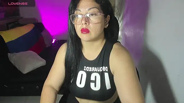 Snapshot of jessicarabbit_1 chatting on July 4, 2026, 4:07 am jessicarabbit 1 online show from July 4, 2026, 4:07 am