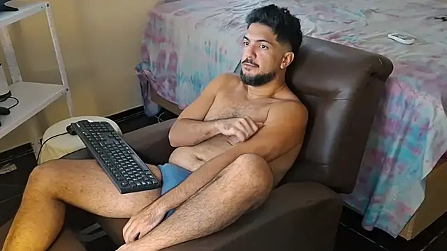 LUH133 online show from December 5, 2025, 5:42 pm