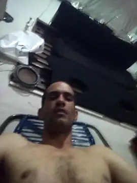 Snapshot of fersex2020 chatting on October 13, 2025, 12:43 am fersex2020 online show from October 13, 2025, 12:43 am