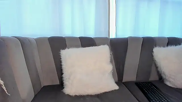 Hanna fost online show from March 15, 2025, 3:59 pm