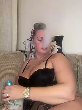 vanessaNL online show from February 2, 2025, 9:56 pm