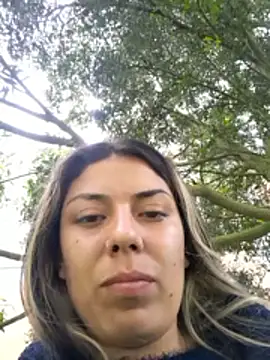 Snapshot of Sweel_Leyva18 chatting on May 21, 2026, 4:14 pm Sweel Leyva18 online show from May 21, 2026, 4:14 pm